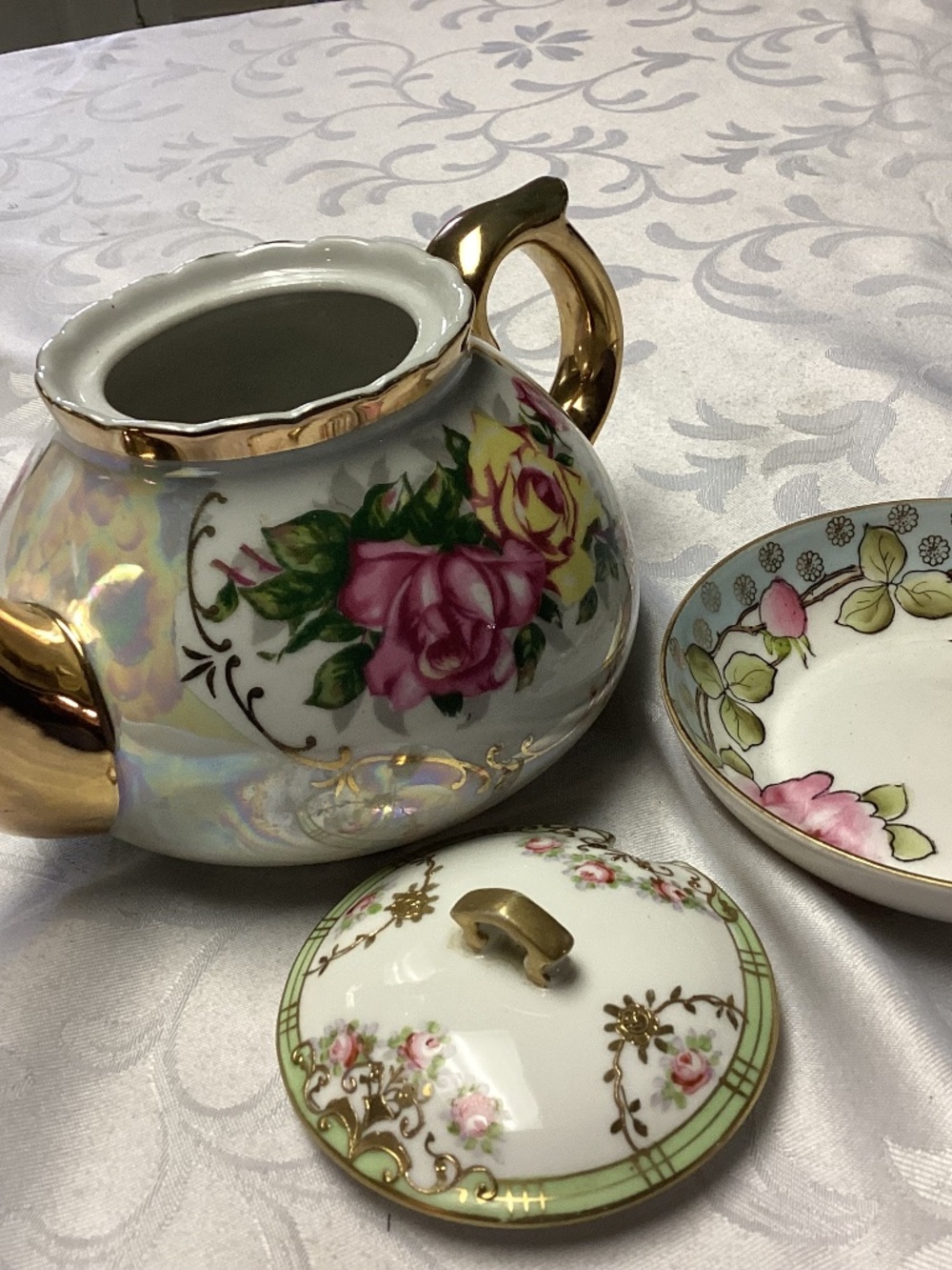 NIPPON TEA POT SET. GOLD GALORE FLORAL TOO